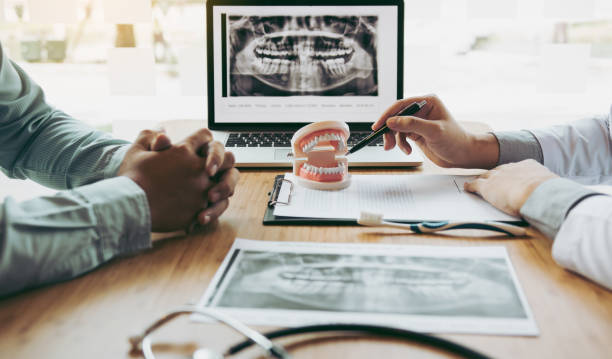 Best Emergency Root Canal Treatment in Huntgburg, IN
